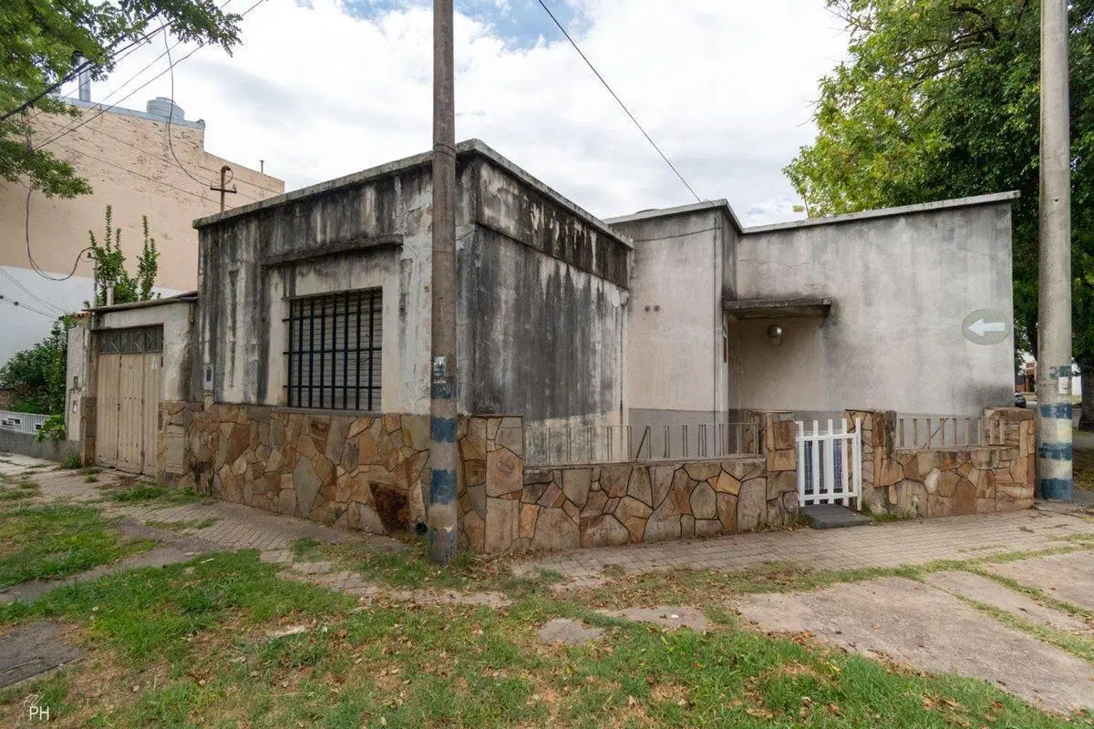 CASA VENTA 2 DORMIS. B. AZCUÉNAGA (OESTE), ROSARIO 2