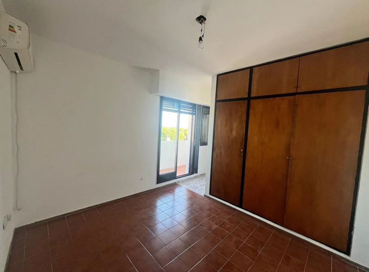 DEPTO 1 DORMITORIO EN VENTA BARRIO ECHESORTU 4