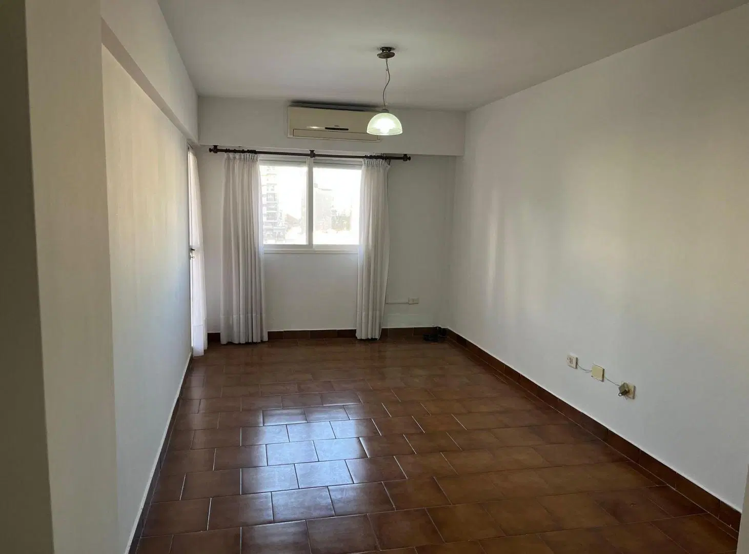 ALQUILER DEPARTAMENTO DE DOS DORMITORIOS - CENTRO 2