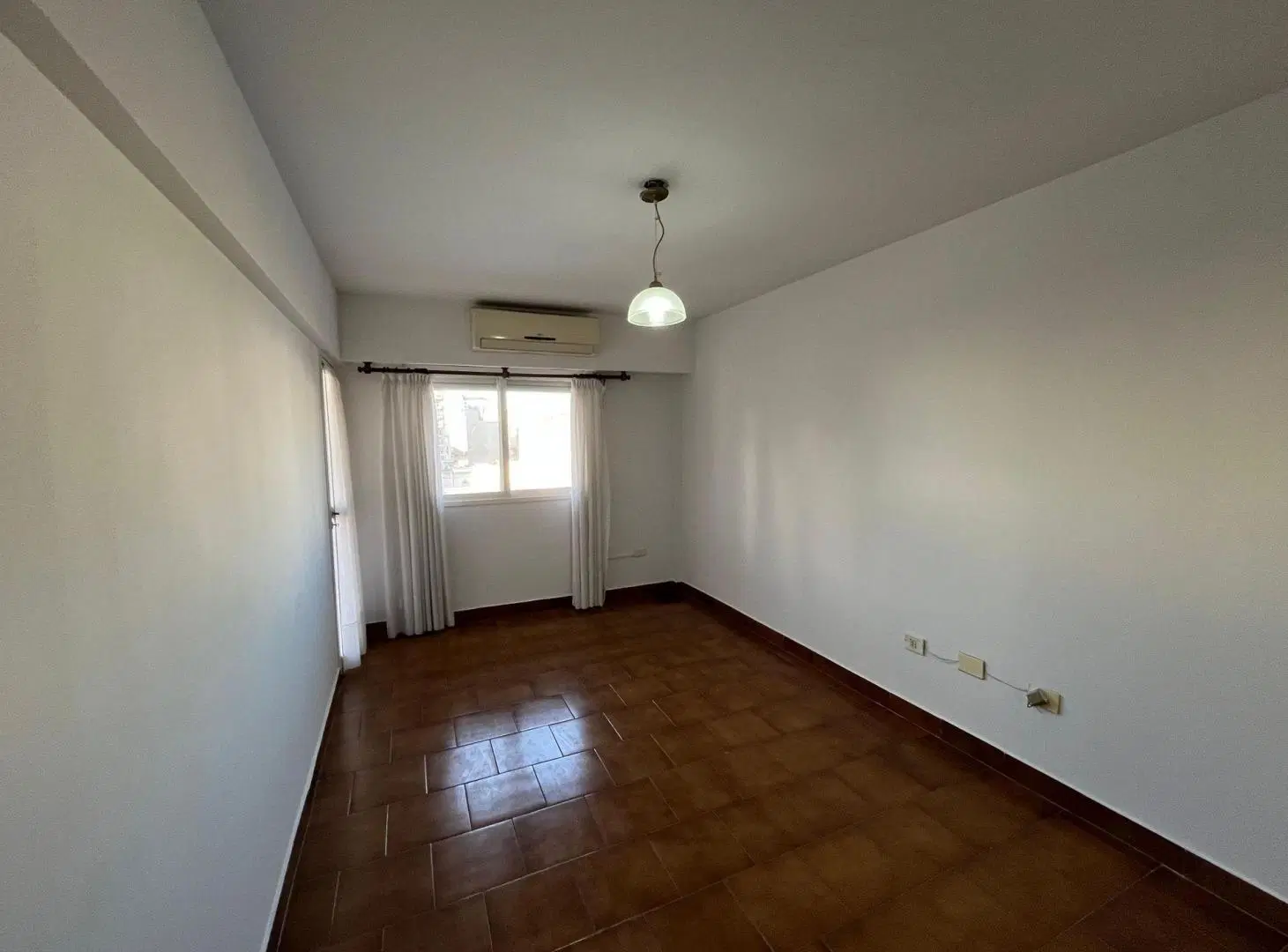 ALQUILER DEPARTAMENTO DE DOS DORMITORIOS - CENTRO 4