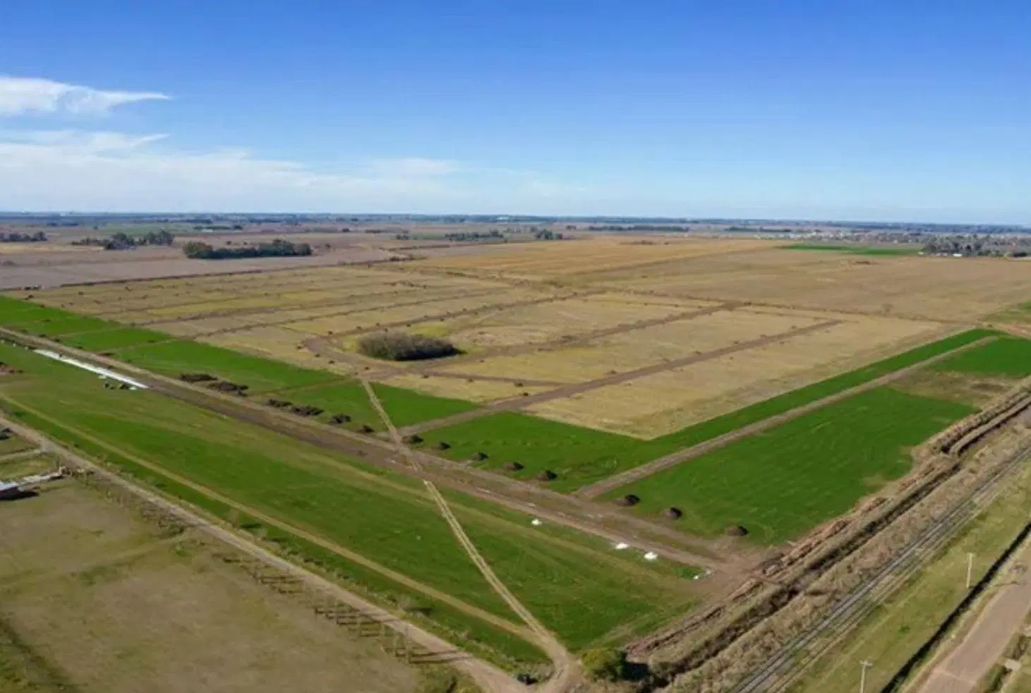 LOTE EN VENTA VIDA LAGOON, FRENTE A LA LAGUNA 2