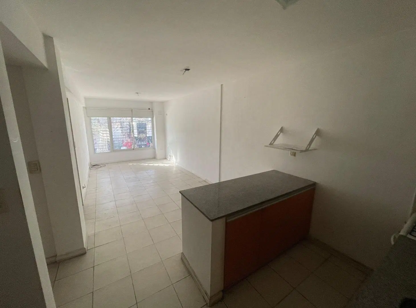 Venta Depto 1 dormitorio + cochera Pichincha 4