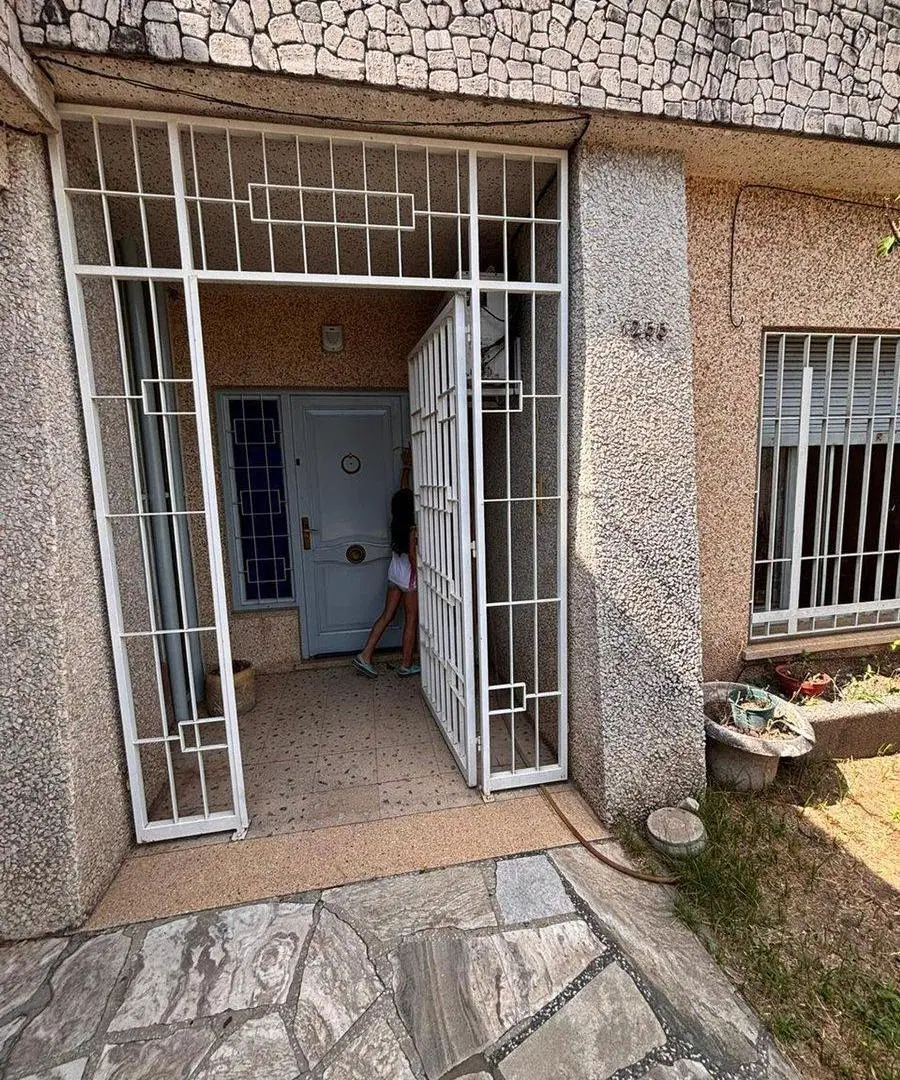 VENTA CASA 2 dorm ZONA NORTE 4