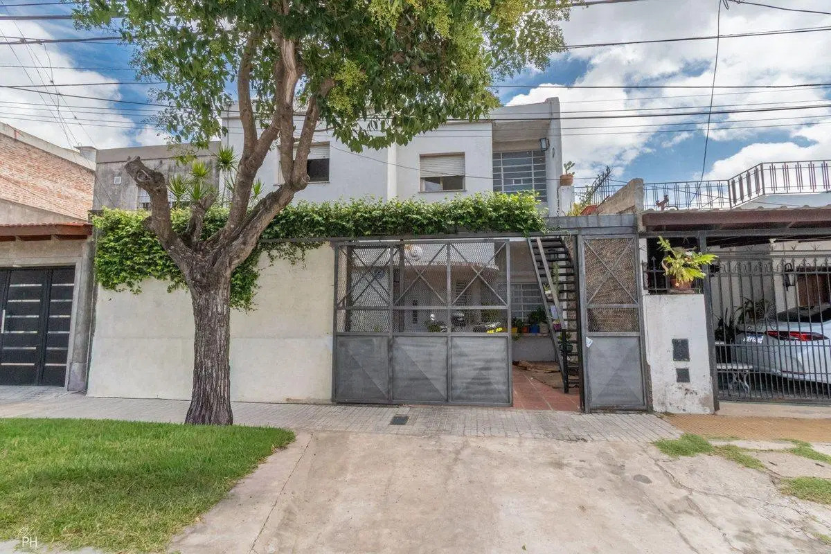 DOS CASAS EN VENTA - P.B Y P.A 4