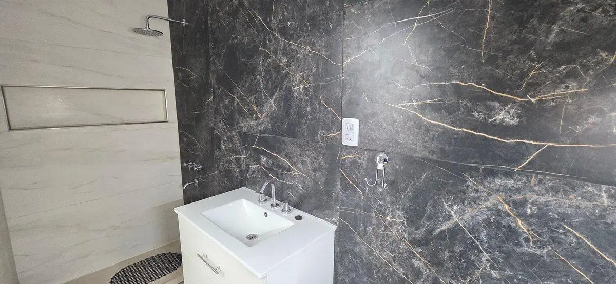 VENTA - CASA 3 DORMITORIOS CON PATIO. APTA CRÈDITO 3