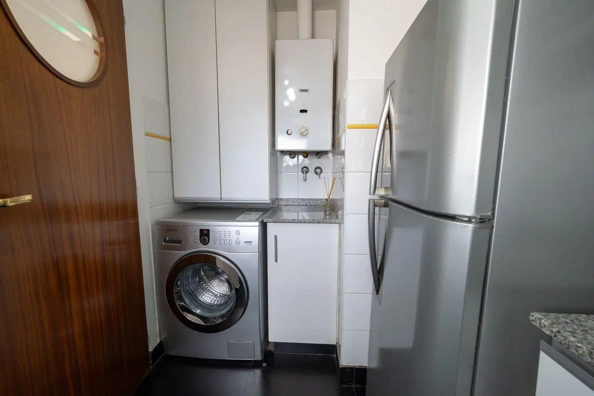 DEPARTAMENTO EN VENTA DE 1 DORMITORIO CENTRO RIO 8