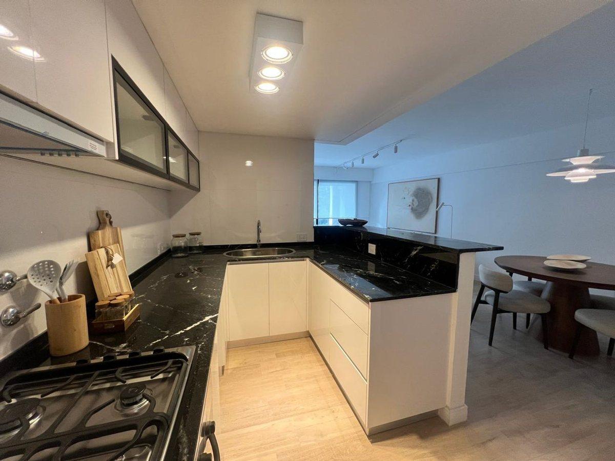 Foto de DEPARTAMENTO EN VENTA DOS DORMITORIOS LOURDES, imagen 5