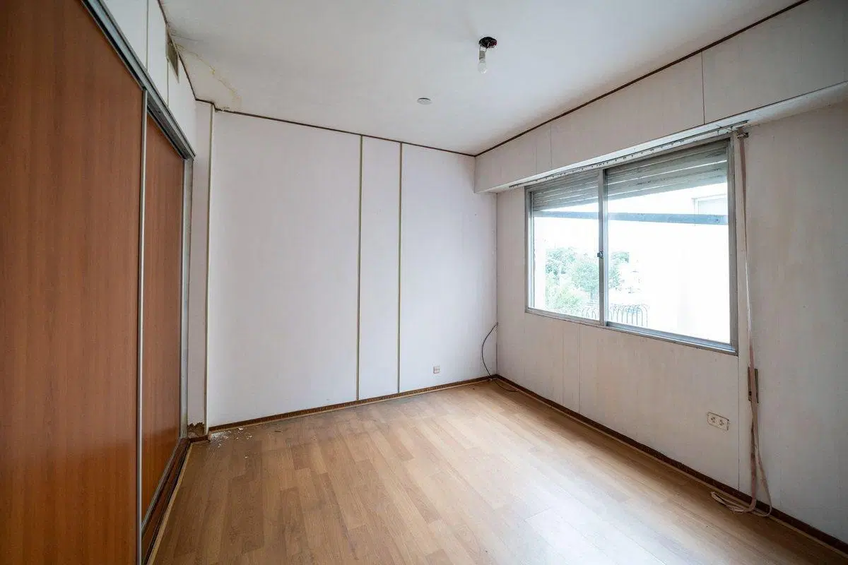 Departamento 2 dormitorios Piso exclusivo Escalera 4