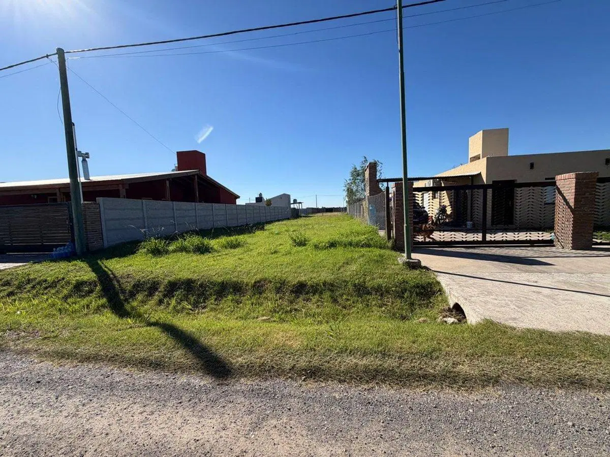 LOTE 8  400M2 - Altos del Piñero 3