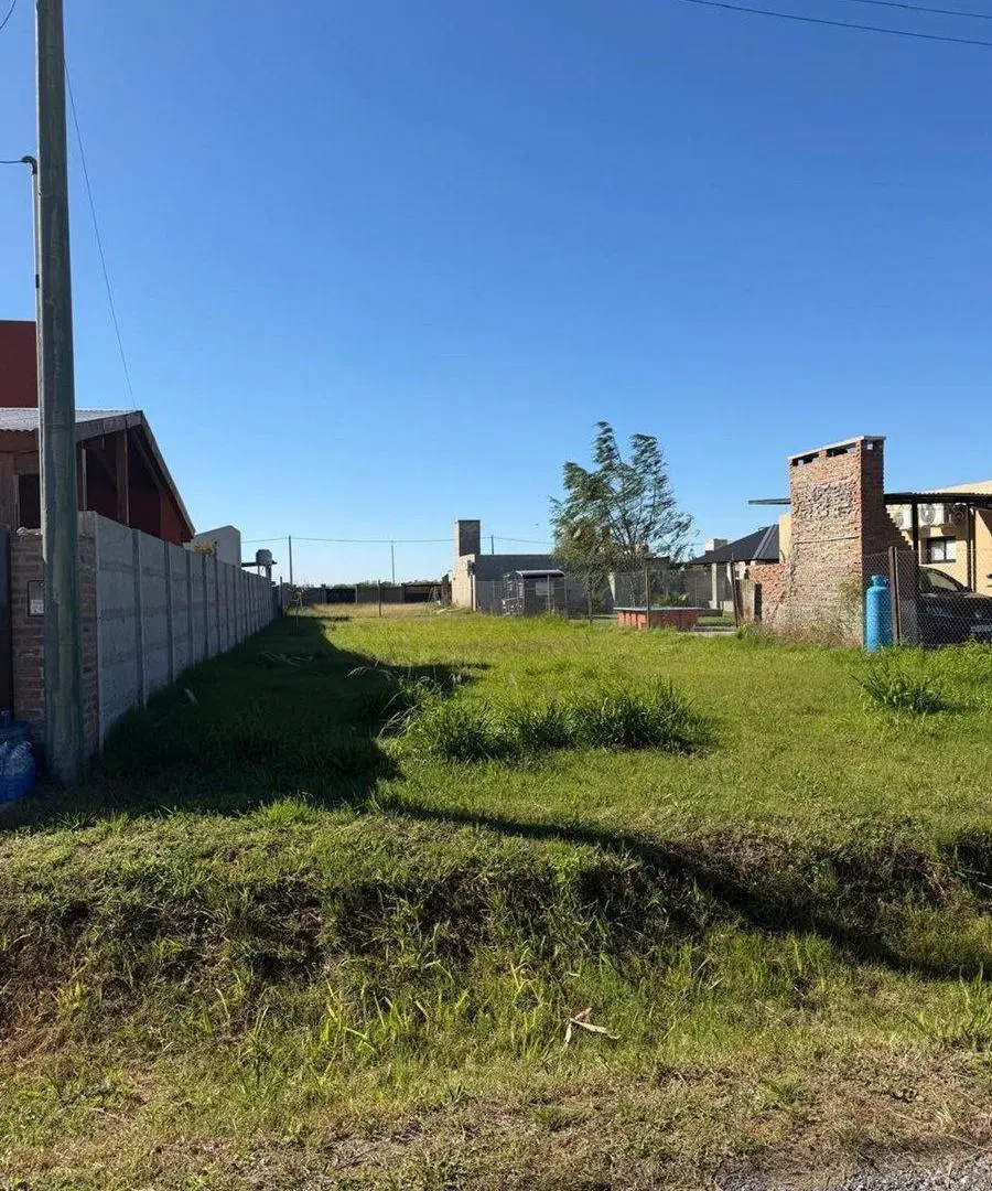 LOTE 8  400M2 - Altos del Piñero 8