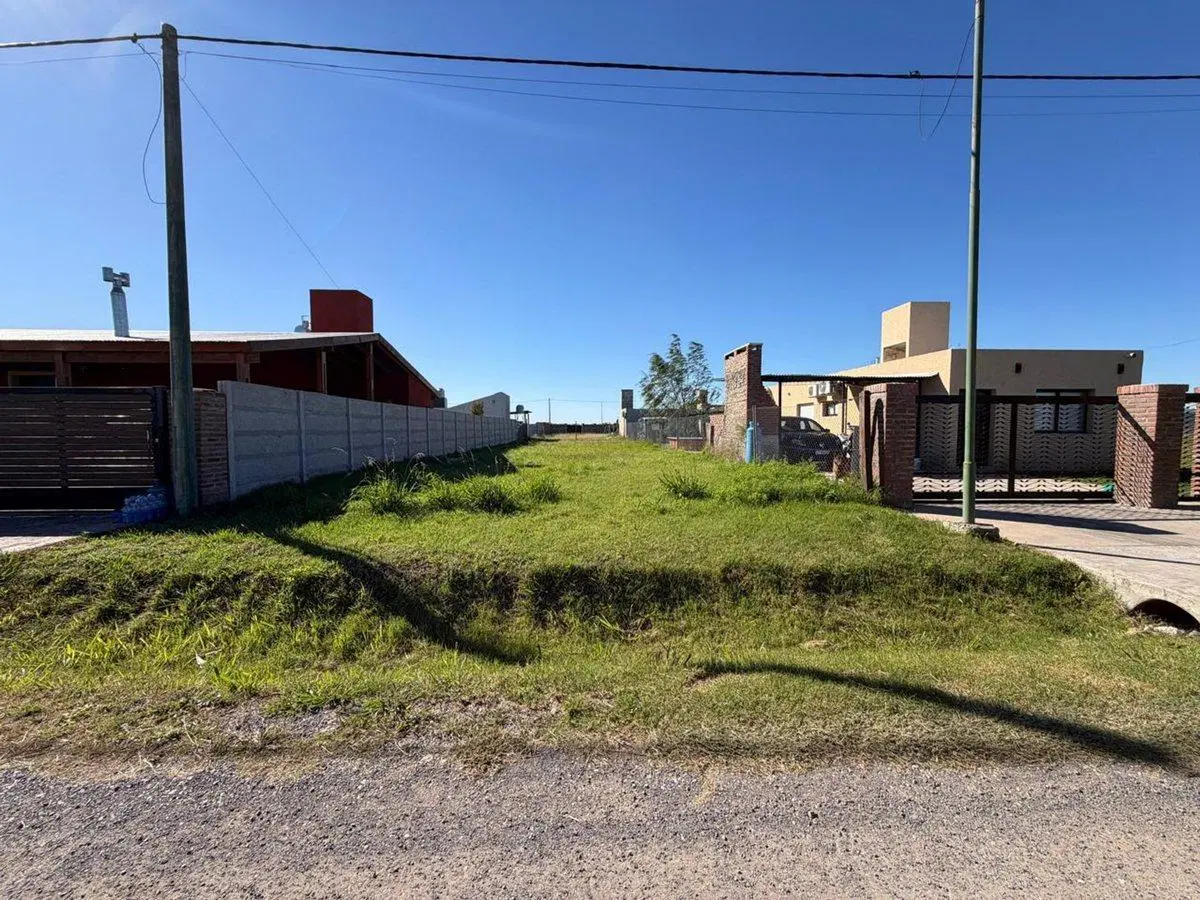 LOTE 8  400M2 - Altos del Piñero 2