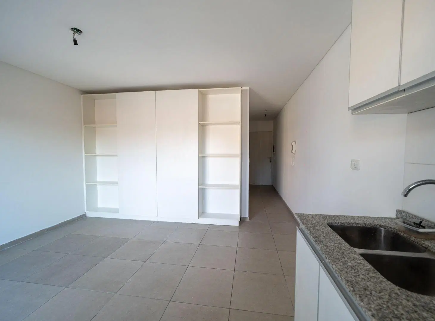 DEPARTAMENTO EN VENTA 1 DORMITORIO LUIS AGOTE 3