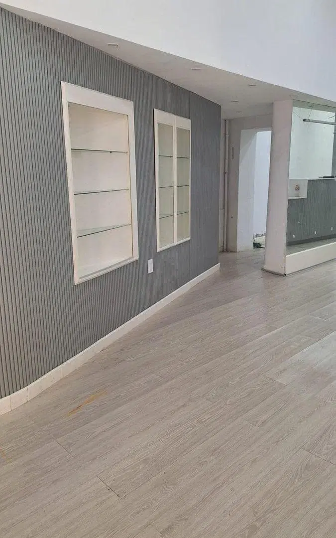 ALQUILER  LOCAL COMERCIAL PEATONAL CORDOBA 4