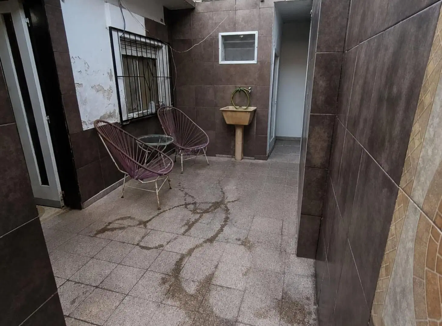 DEPARTAMENTO DE PASILLO EN VENTA B° HOSPITALES 6