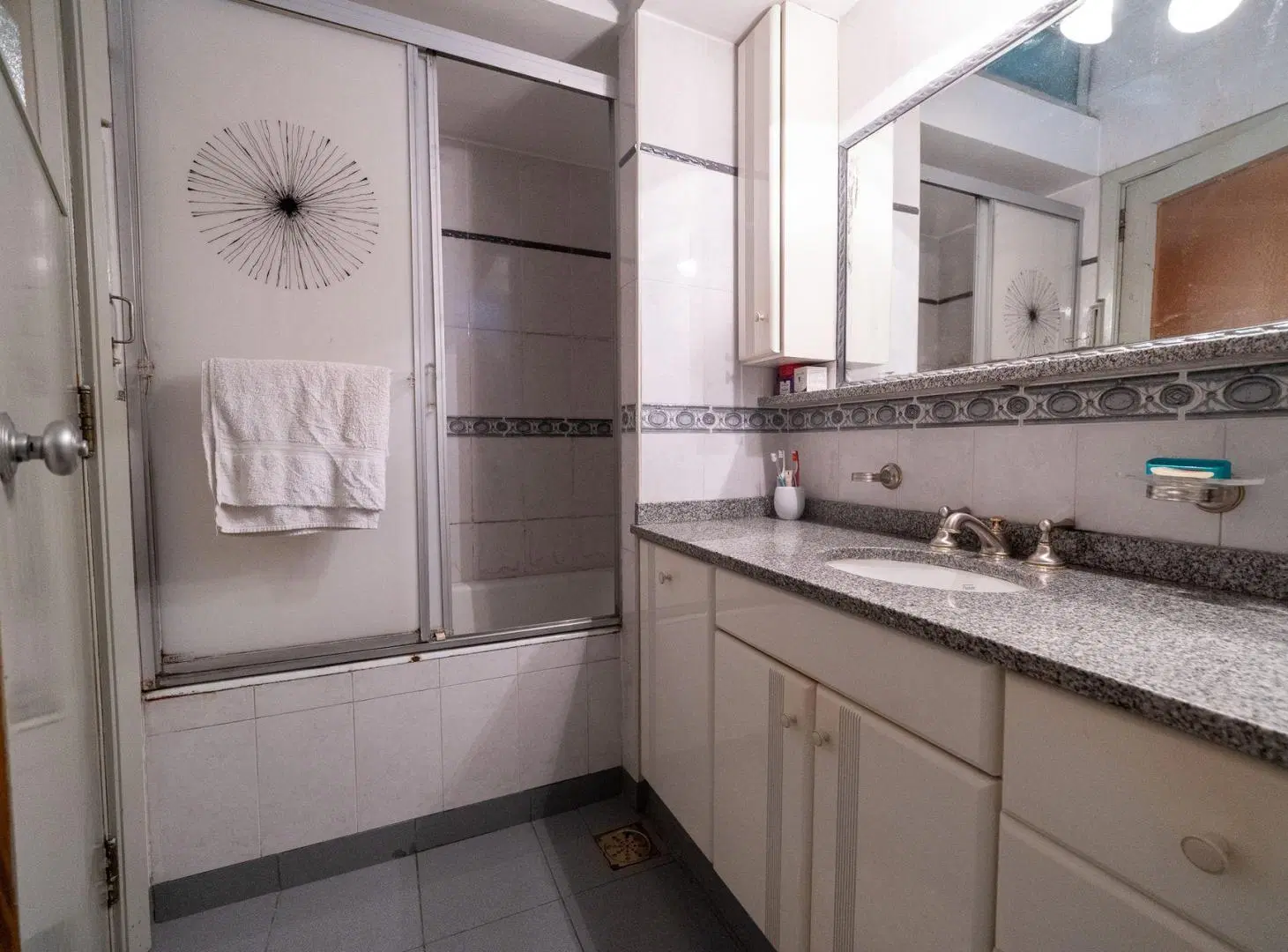 VENTA CASA 4 DORMITORIOS CON COCHERA SALADILLO 5