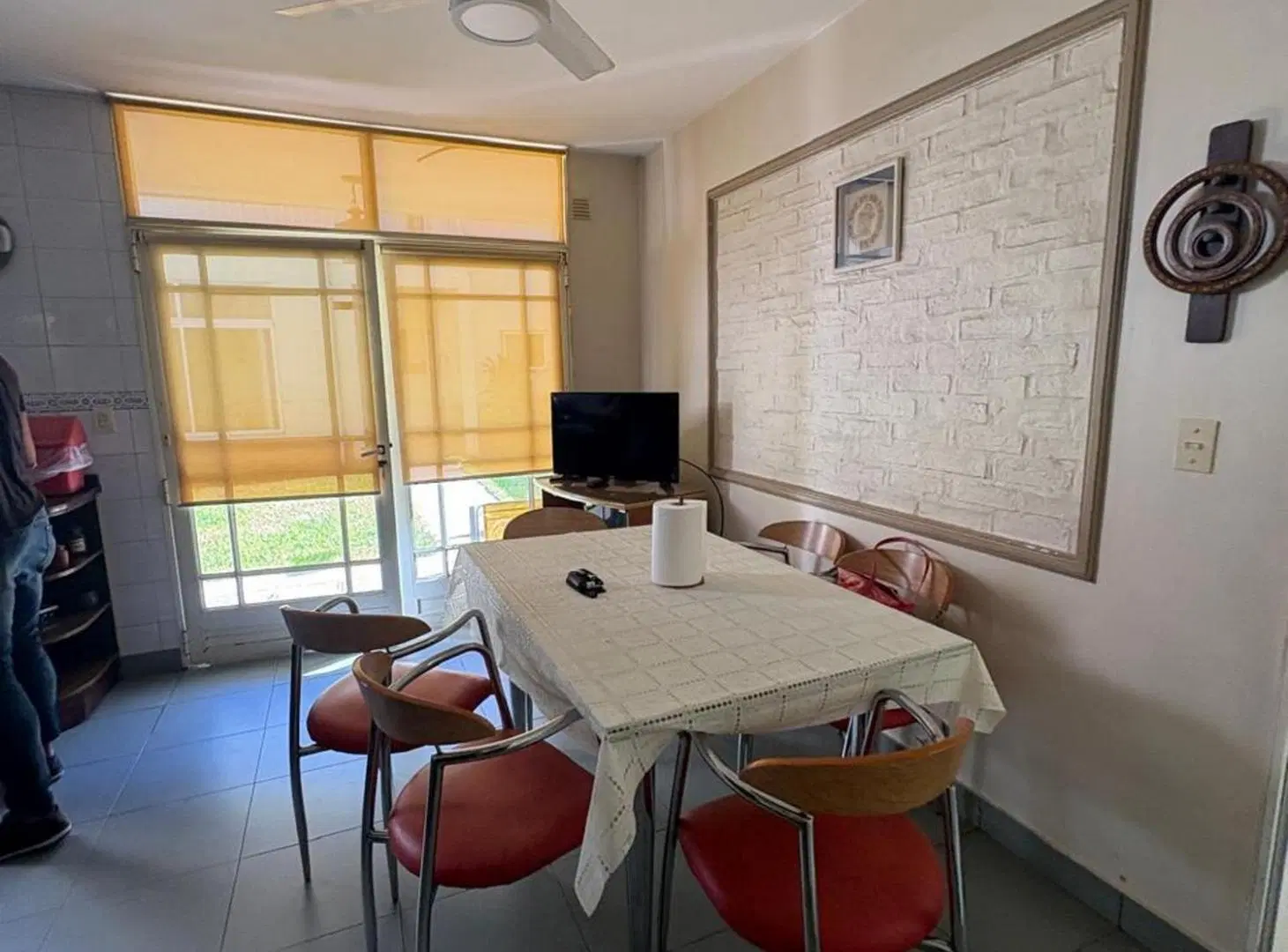 CASA EN VENTA 3 DORMITORIOS REP. DE LA SEXTA 2