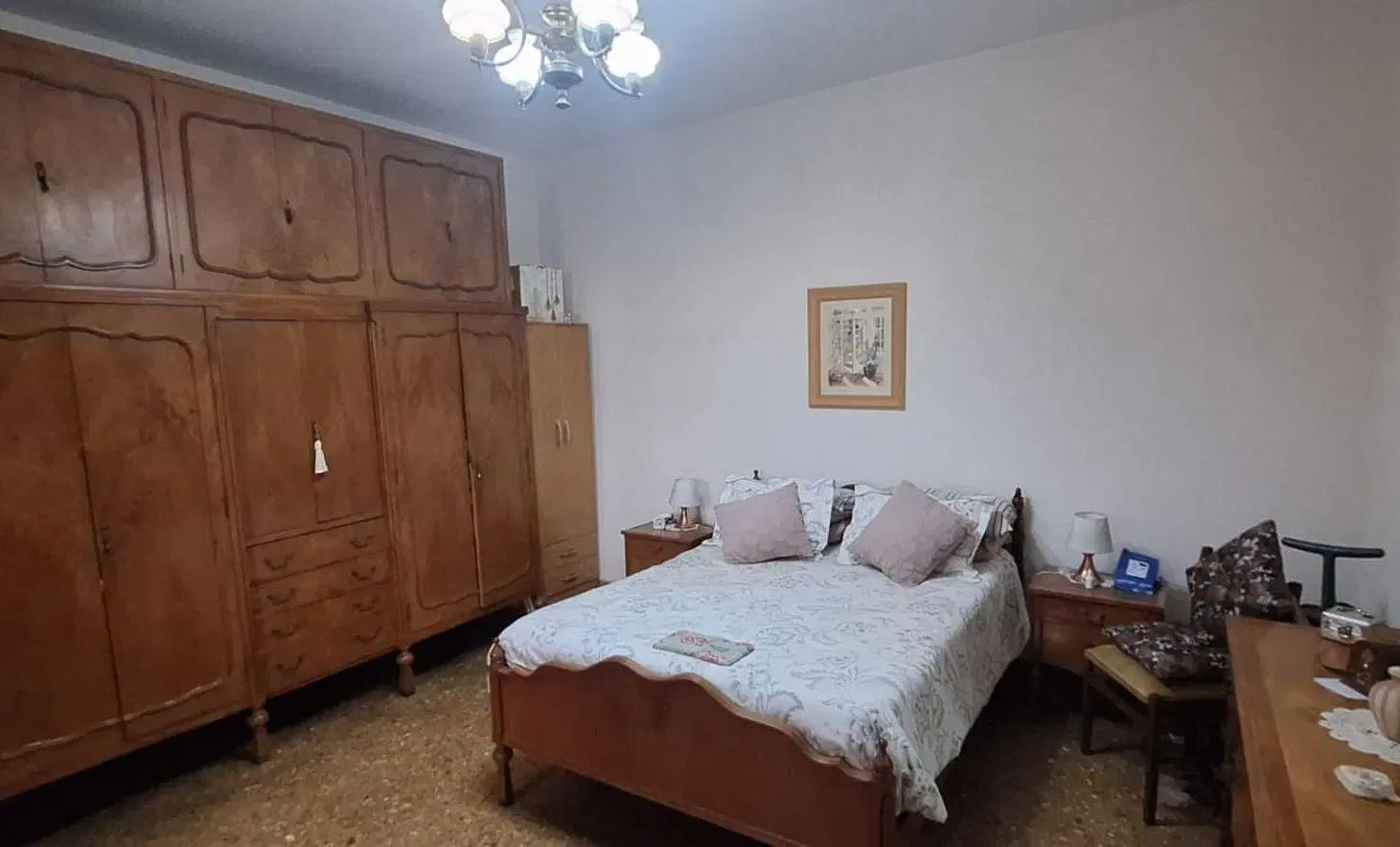 VENTA DEPARTAMENTO DE PASILLO EN PICHINCHA 8