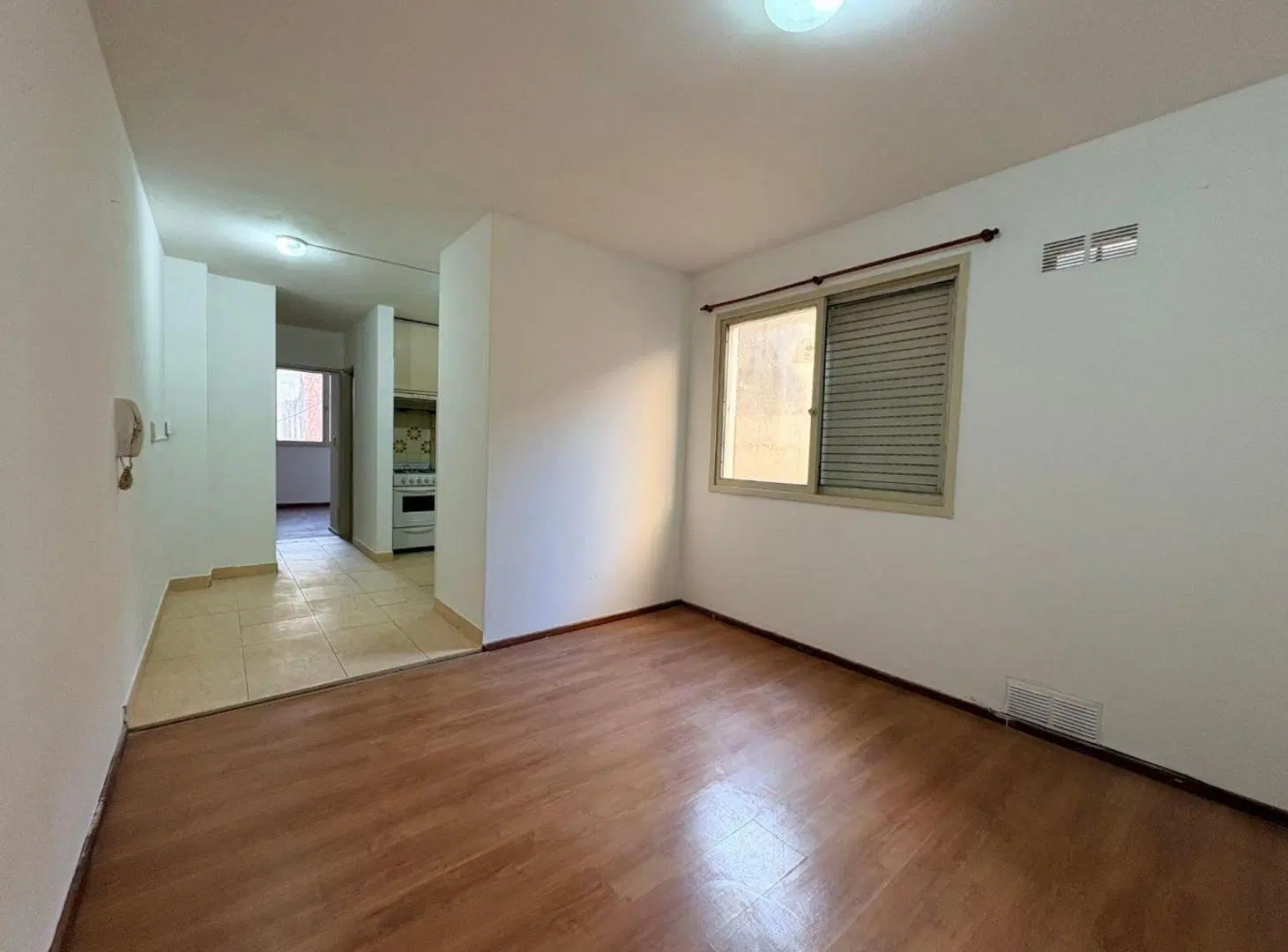 DEPARTAMENTO EN ALQUILER 1 DORMITORIO POR ESCALERA 2