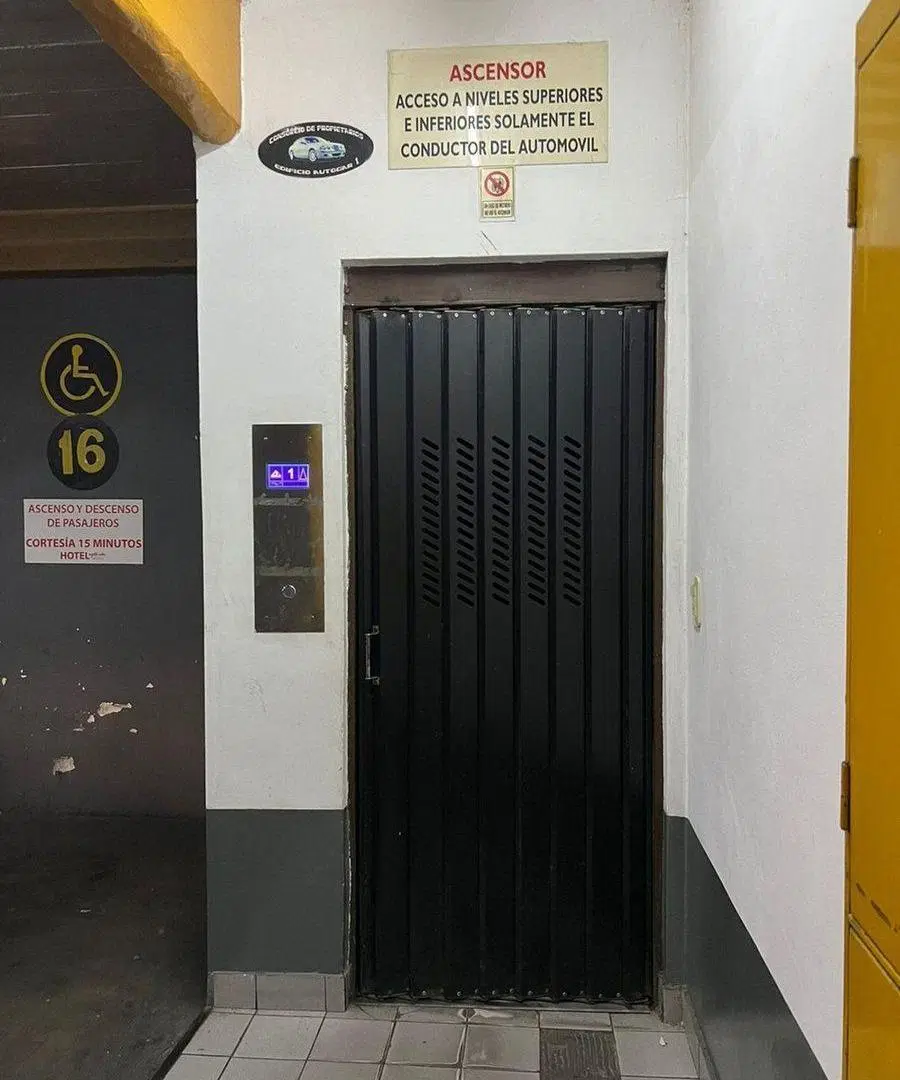 VENTA COCHERA SAN LORENZO 1032 5