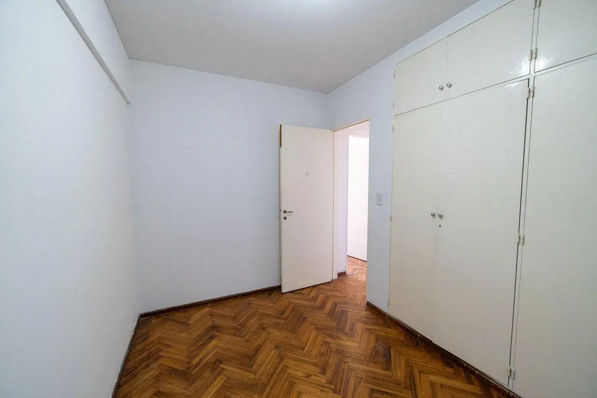 DEPARTAMENTO EN VENTA, 3 DORMITORIOS CON BALCÓN 5