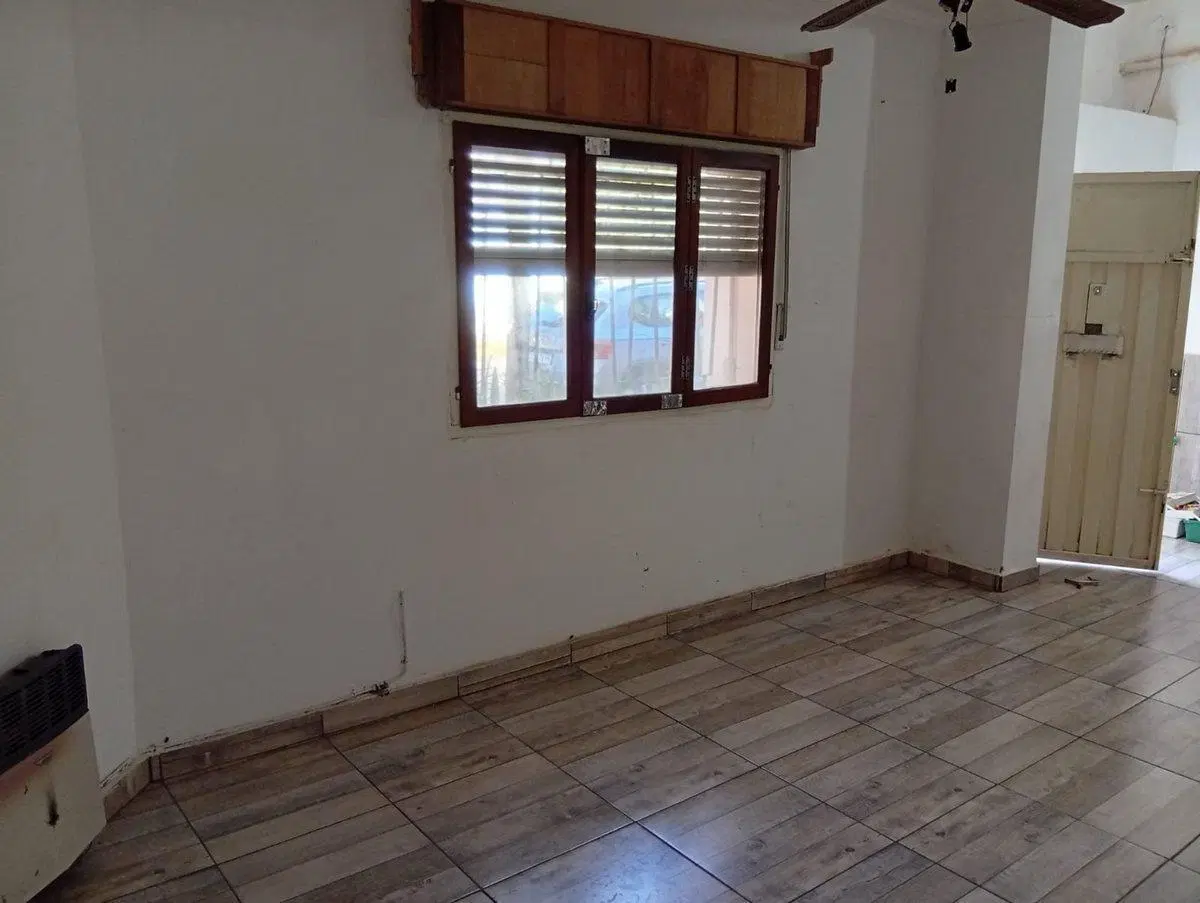 CASA EN VENTA 2 DORMITORIOS BARRIO BELGRANO 3