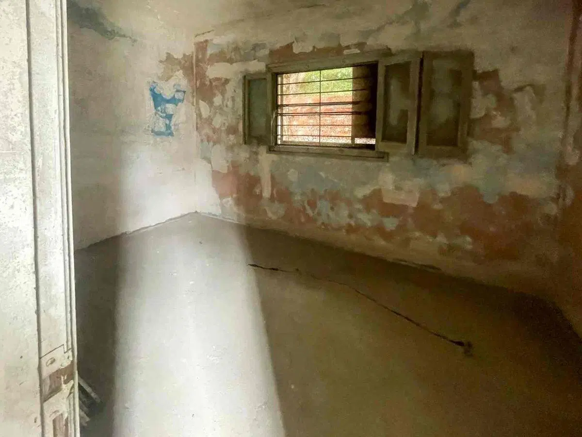 VENTA CASA A RECICLAR EN FISHERTON CON GALPÓN 4