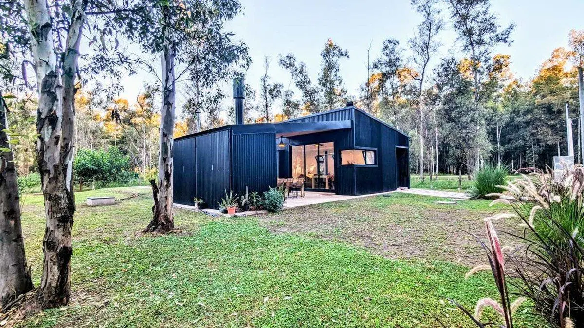 VENTA CASA 2 DORMITORIOS PILETA CAMPO TIMBÓ 4