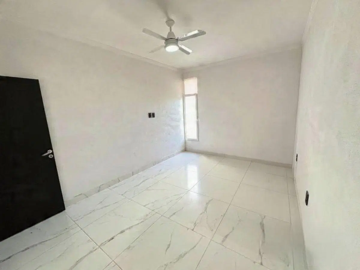 VENTA CASA A ESTRENAR AMPLIA Y LUMINOSA 3