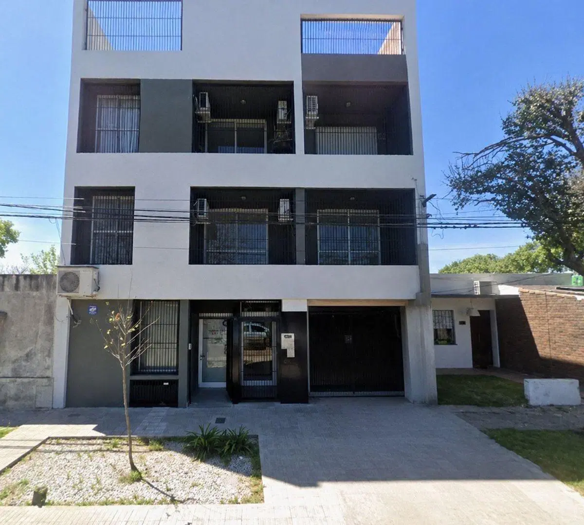 VENTA DEPTO. 1 DORM  CON COCHERA  G. BAIGORRIA 5