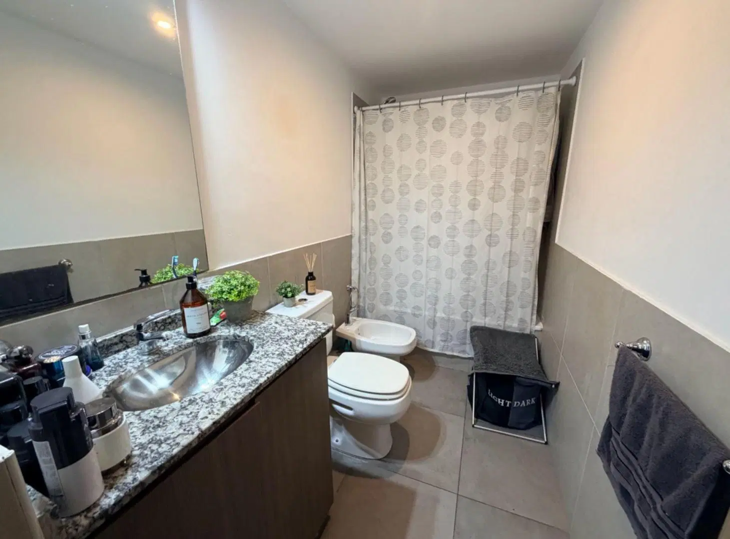 VENTA 1 DORMITORIO CON COCHERA ABASTO 2