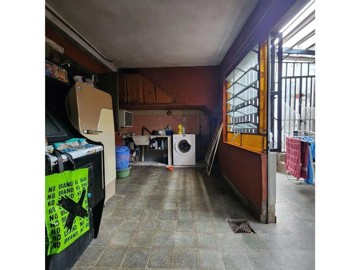 CASA EN VENTA 3 DORMITORIOS + COCHERA 2