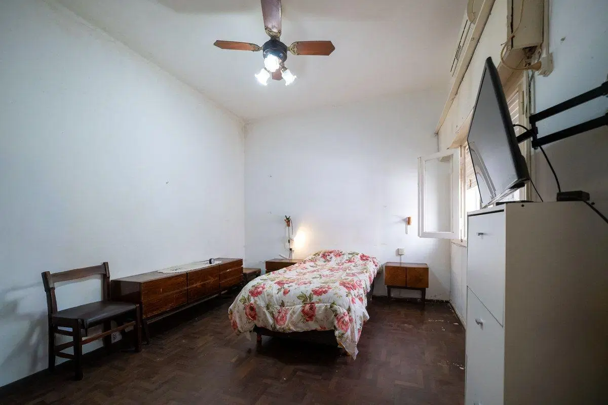 CASA DE PASILLO 2 DORMITORIOS BARRIO SAN MARTIN 5