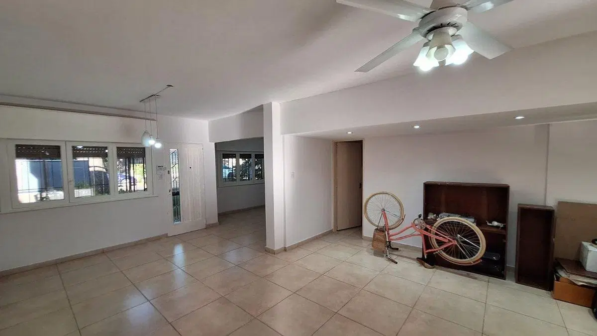 VENTA CASA 4 DORMITORIOS JARDÍN PILETA FISHERTON 4