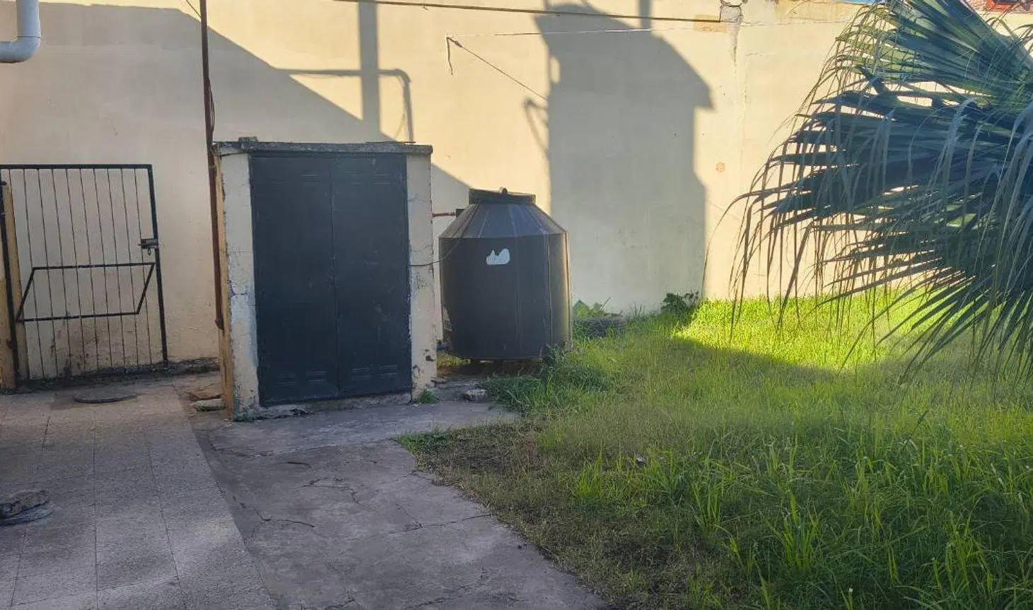 VENTA CASA PASILLO 2 DORMITORIOS CON PATIO VERDE 8