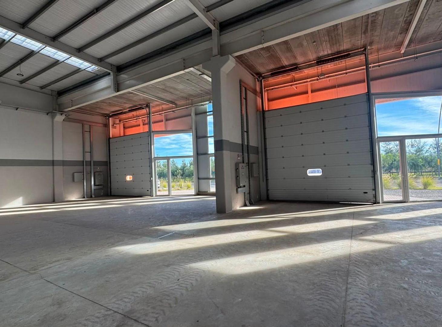 Foto de ALQUILER NAVE INDUSTRIAL CIUDAD INDUSTRIA FUNES, imagen 1