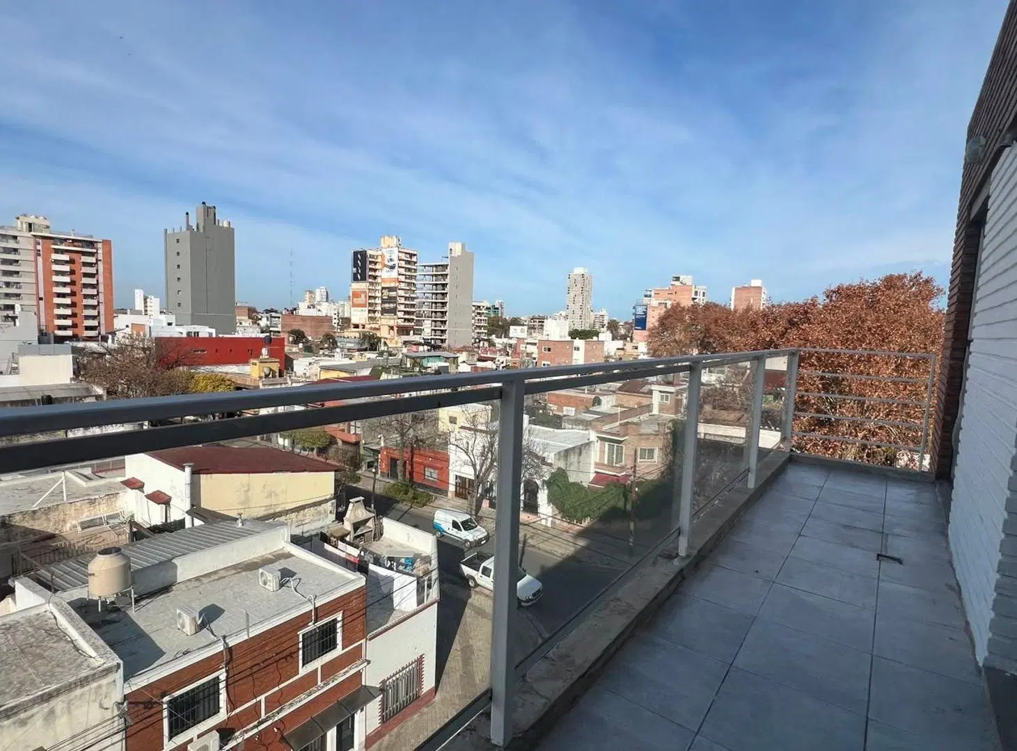 ALQUILER UN DORMITORIO BARRIO ARROYITO. 8