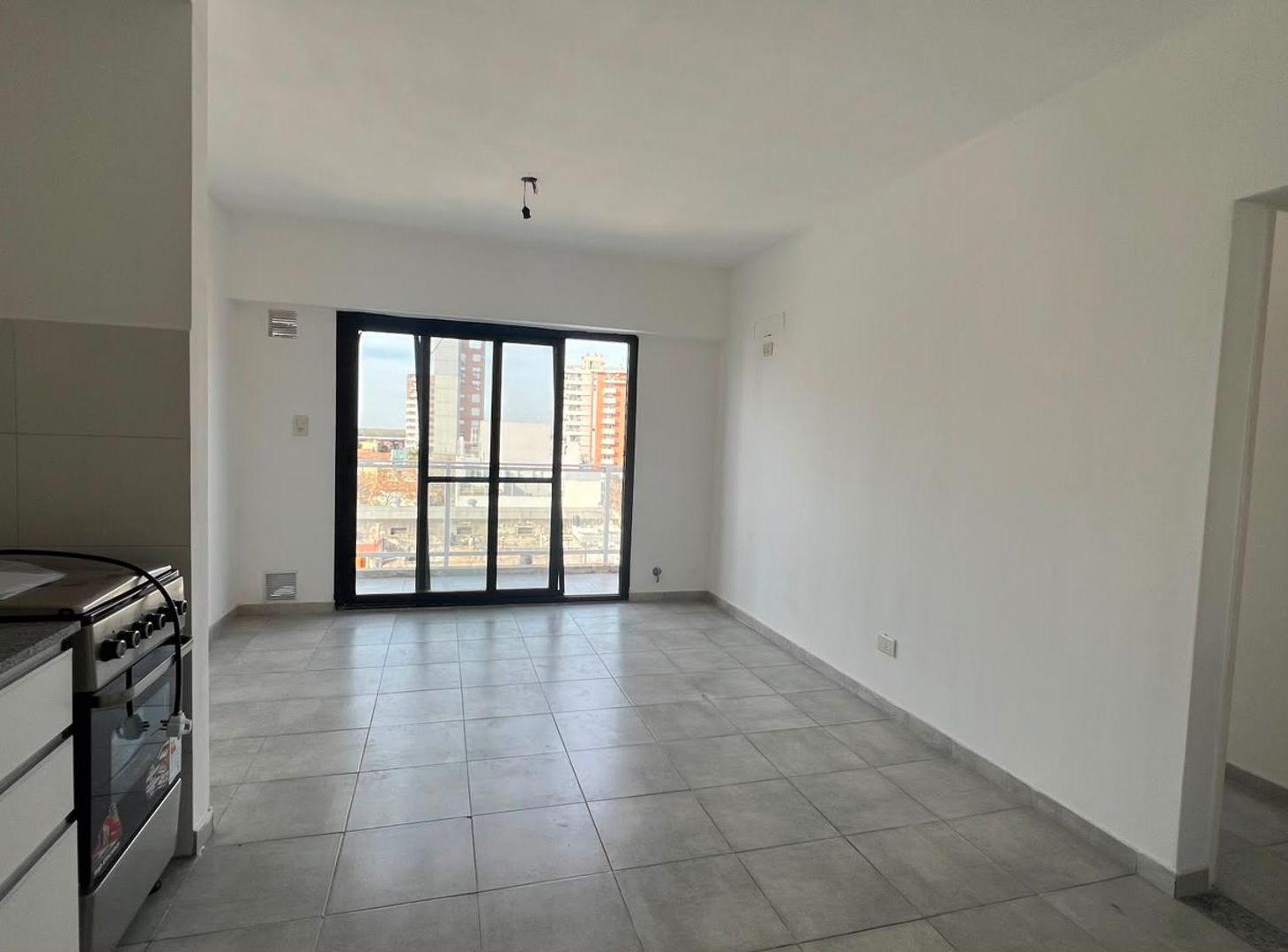 ALQUILER UN DORMITORIO BARRIO ARROYITO.
