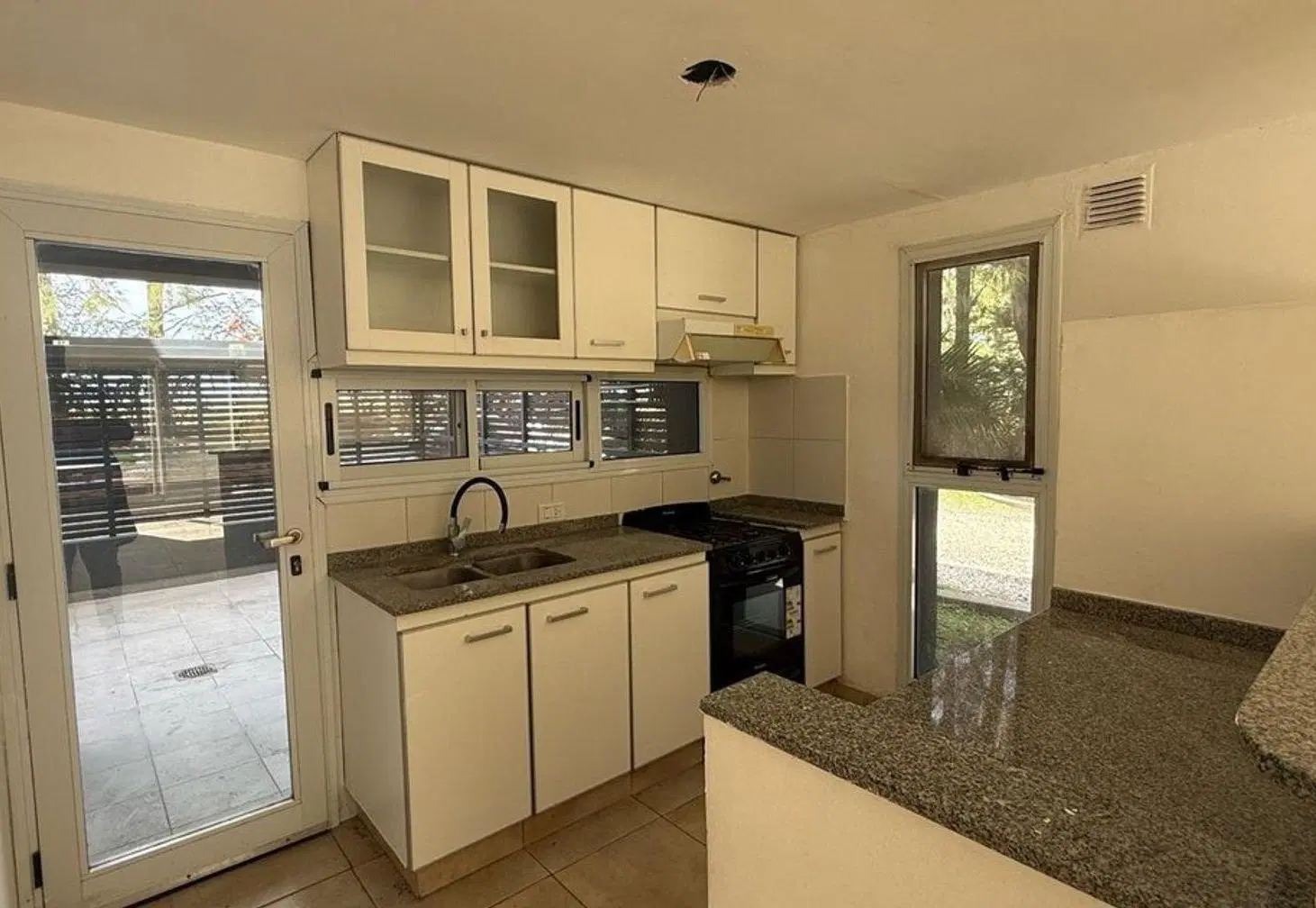 EN VENTA CASA EN SOL  PARANÁ PUEBLO ESTHER 2