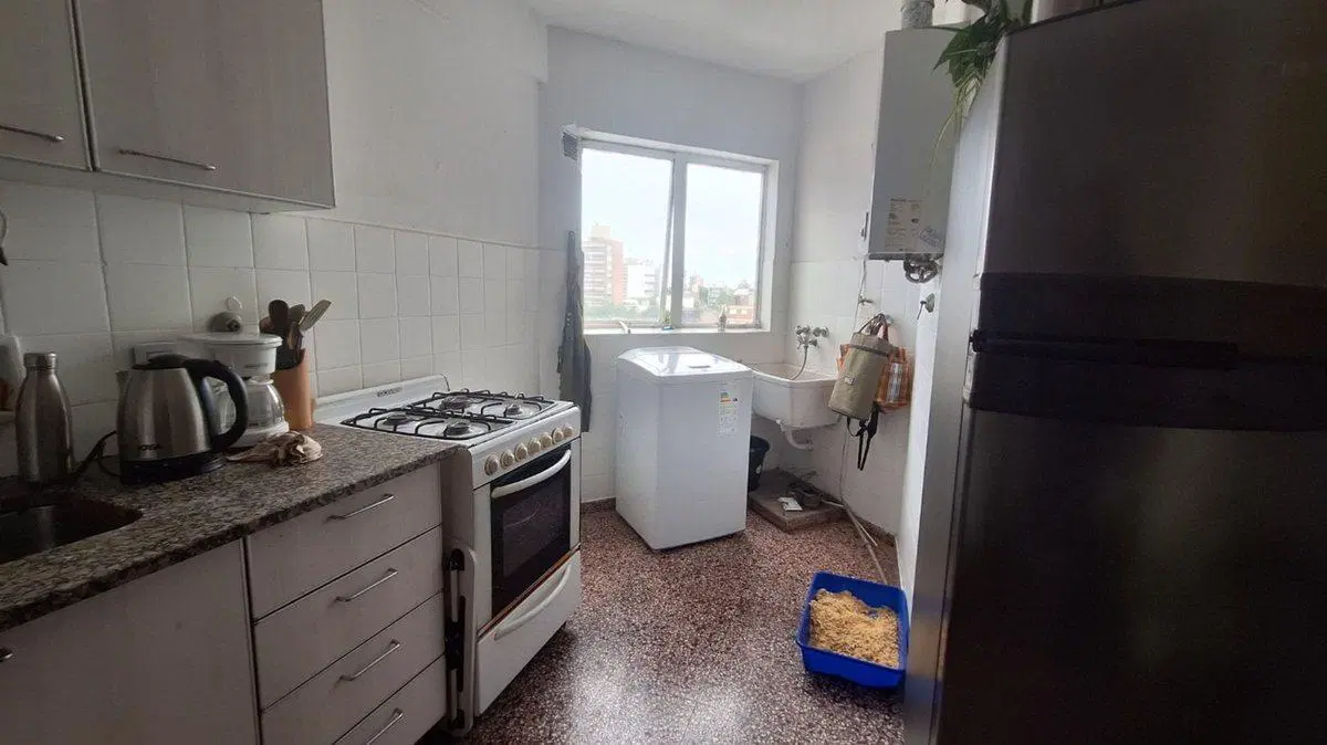 VENTA DEPARTAMENTO 3 DORMITORIOS FRENTE CON BALCON 2