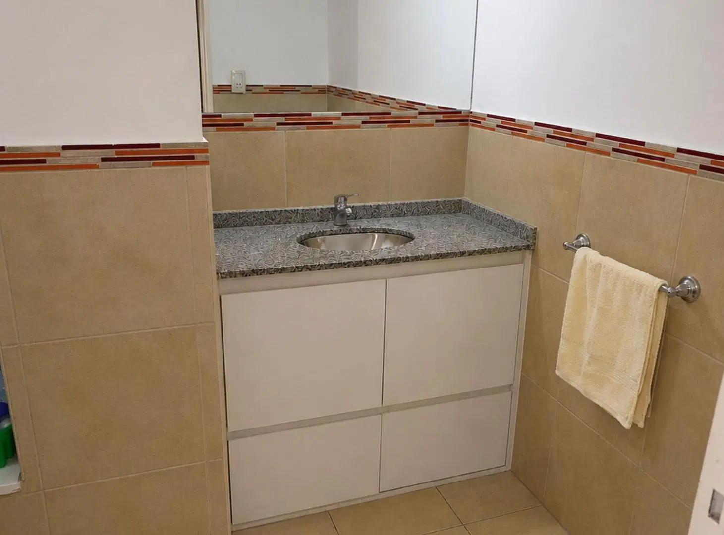 DEPARTAMENTO EN VENTA DOS DORMITORIOS CON COCHERA 8