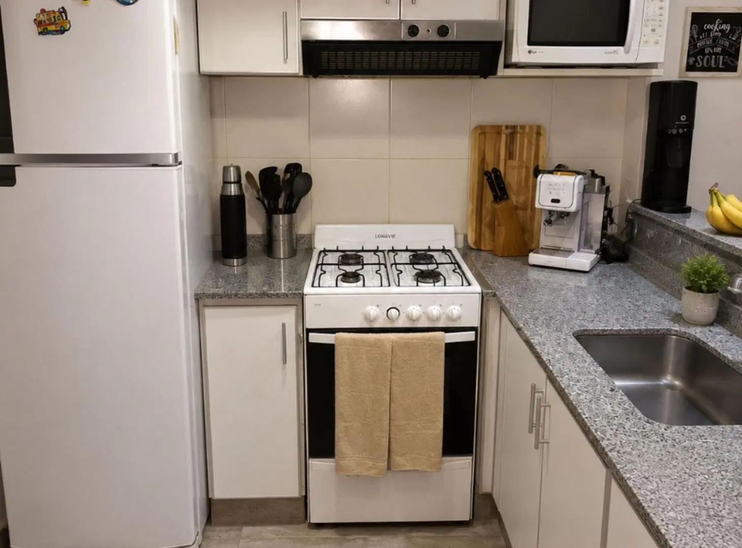 DEPARTAMENTO EN VENTA DOS DORMITORIOS CON COCHERA 4