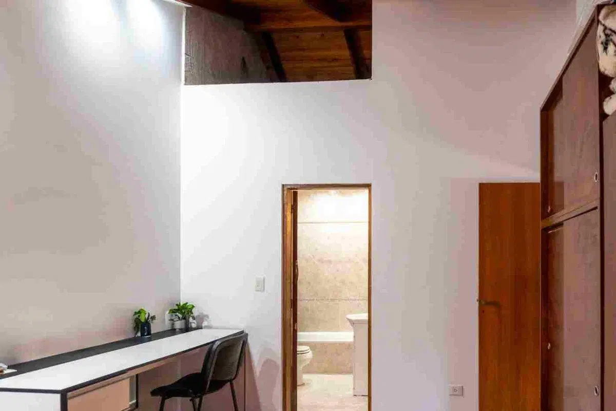 VENTA CASA FISHERTON TRES DORMITORIOS Y COCHERA 2