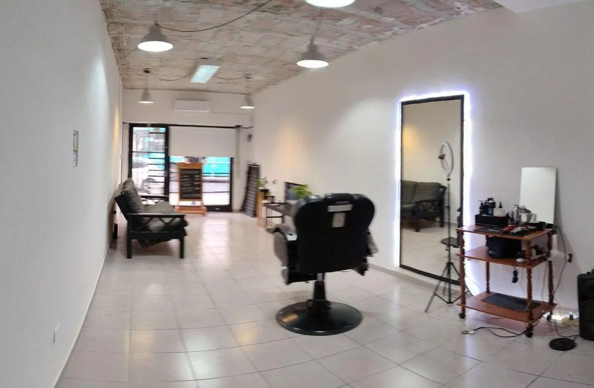 VENTA LOCAL COMERCIAL ABASTO 3