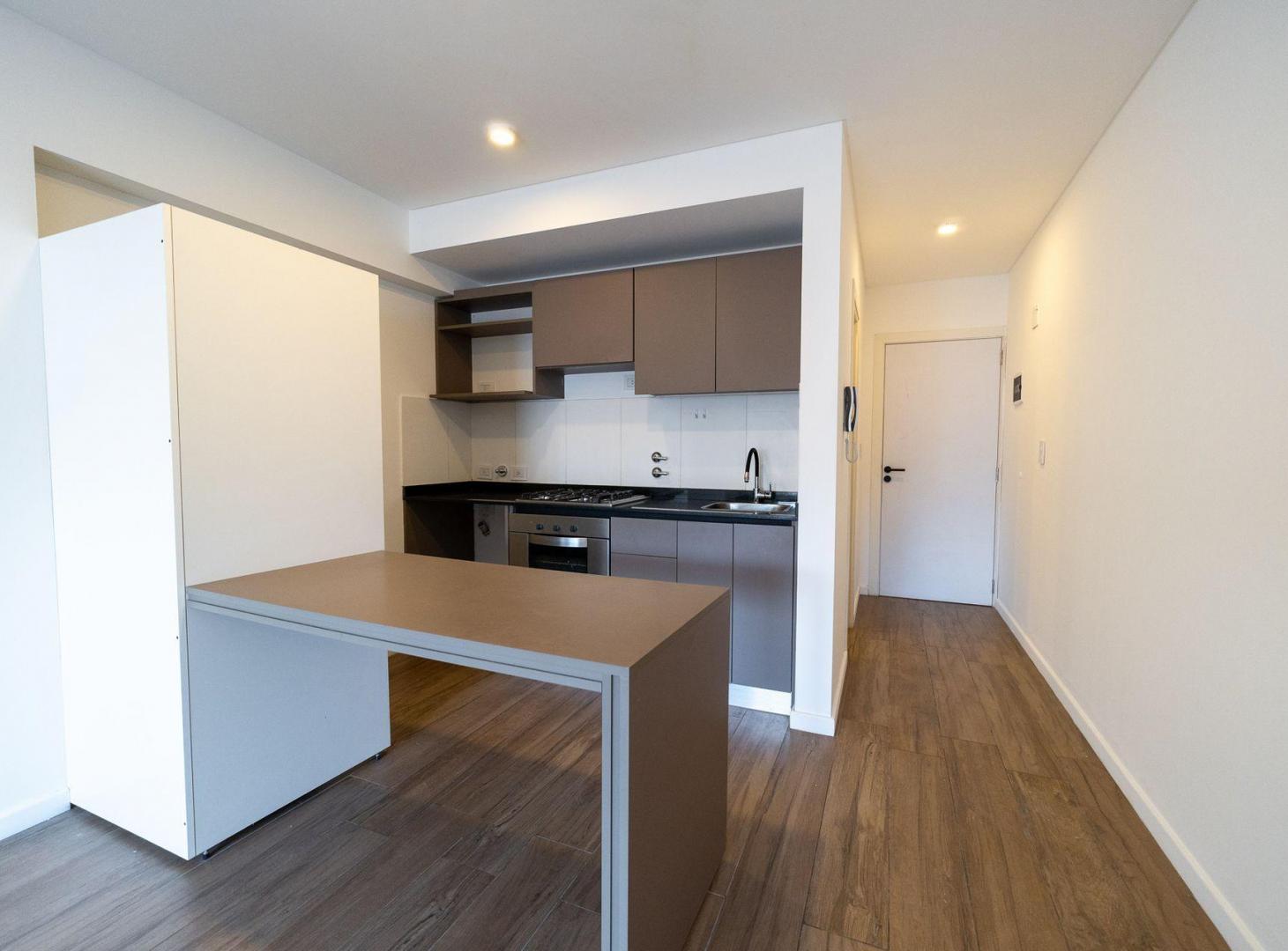 Foto de MONOAMBIENTE EN VENTA CON BALCÓN AL FRENTE CENTRO, imagen 1