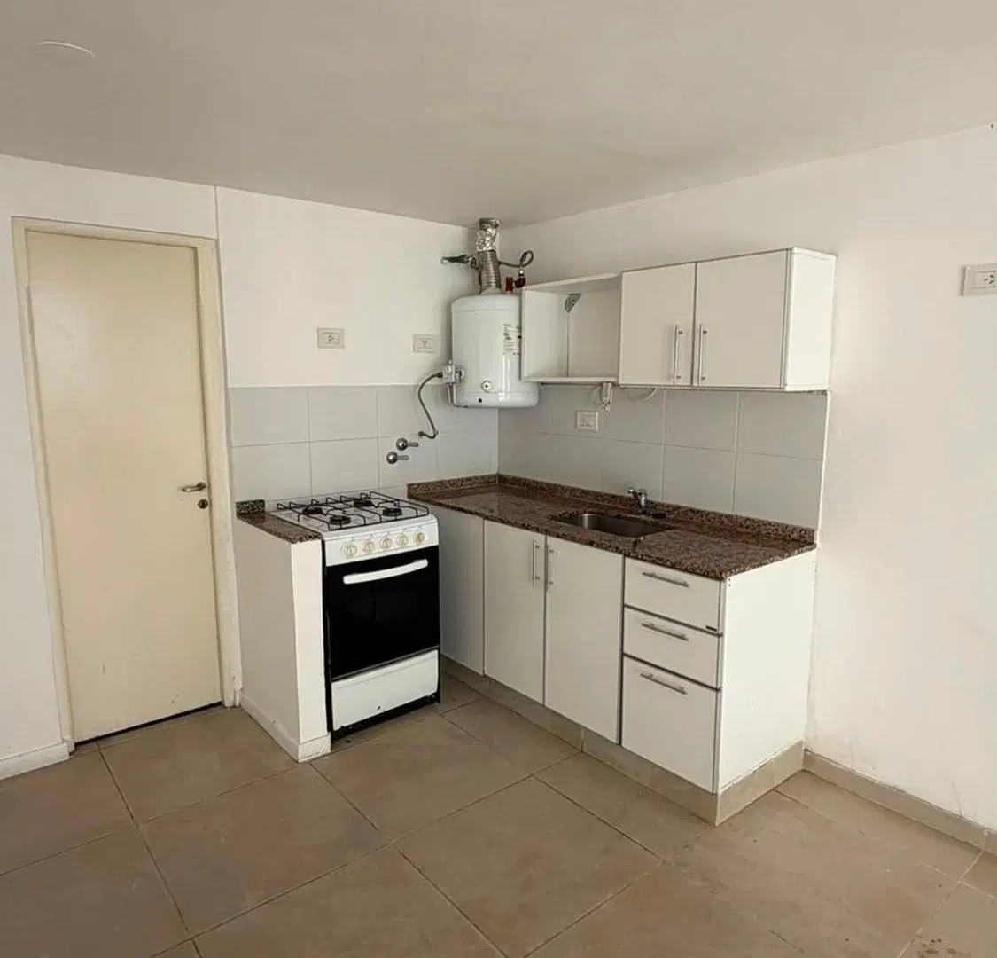 DEPARTAMENTO EN VENTA 1 DORMITORIO CENTRO 8