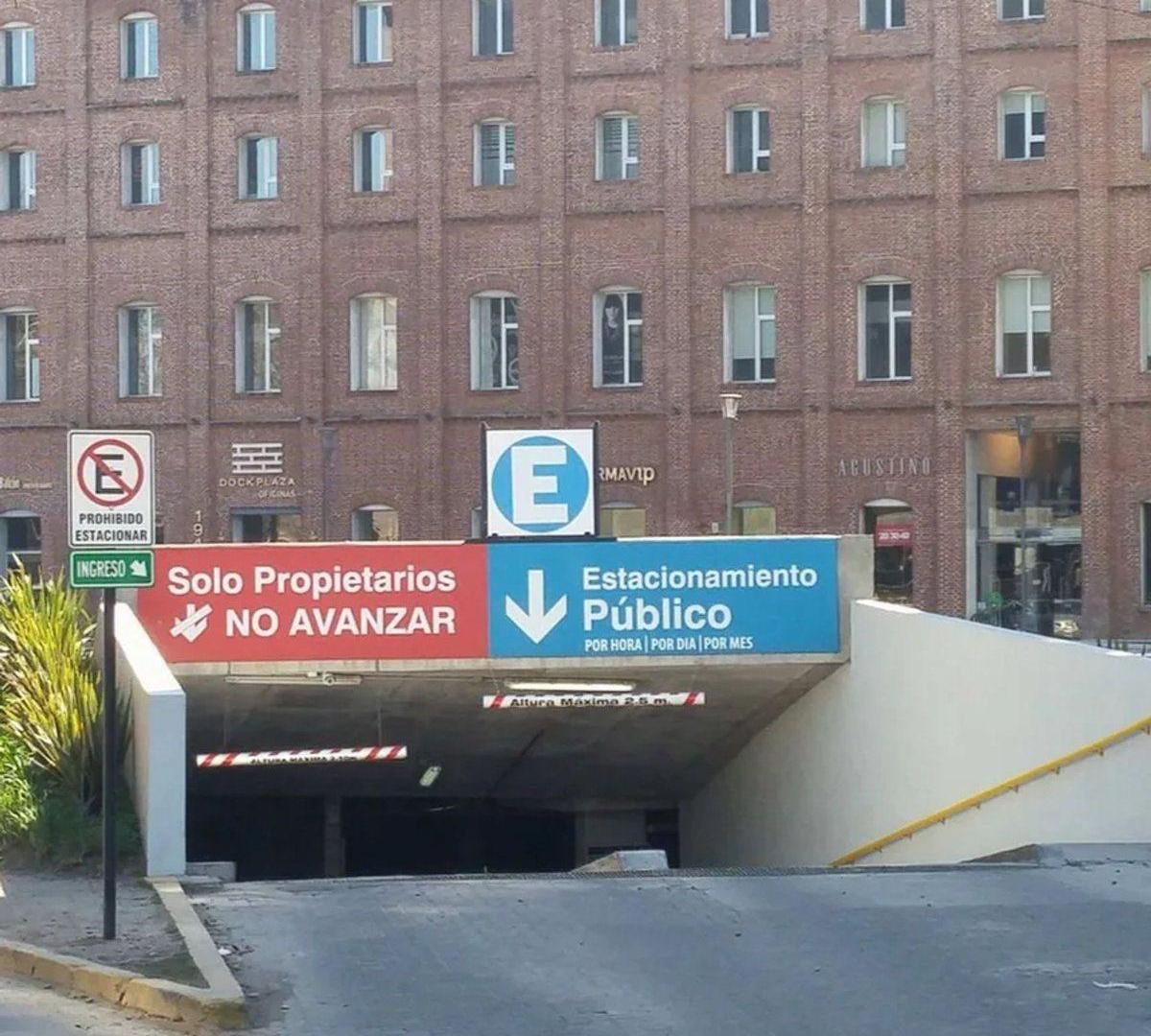 COCHERA EN VENTA CIUDAD RIVERA TORRE BARRANCA