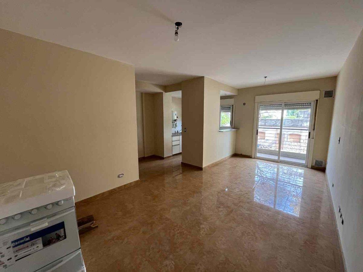 Foto de MONOAMBIENTE A ESTRENAR EN VENTA ZONA UCA, imagen 2