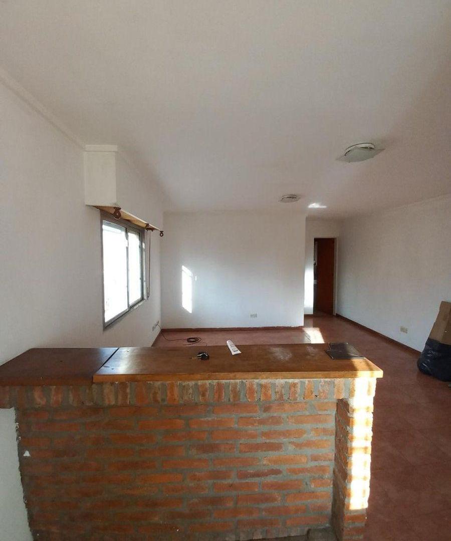 Foto de VENTA DEPARTAMENTO 1 DORMITORIO BARRIO PARQUE, imagen 3