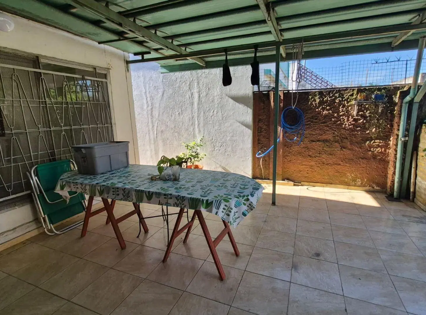 CASA EN VENTA 3 DORM. CON JARDÍN BARRIO LA FLORIDA 4