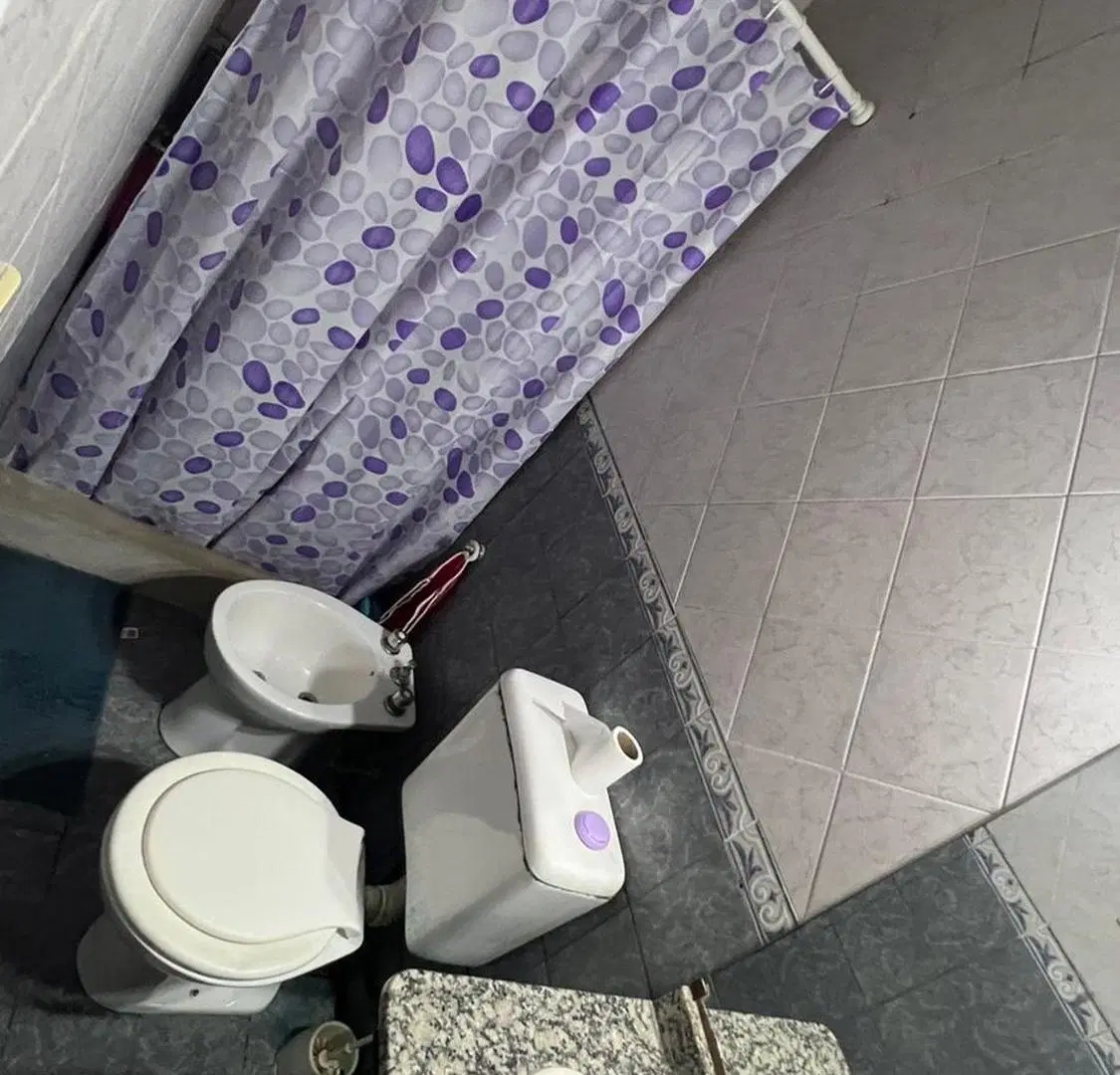 VENTA CASA PASILLO BARRIO ALBERDI 3